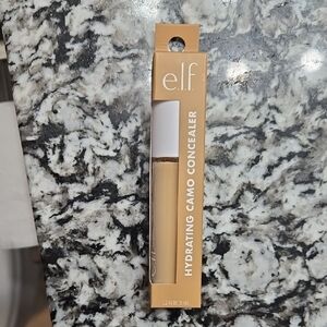 ELF Light Beige Hydrating Camo Concealer for Flawless Coverage BNWT